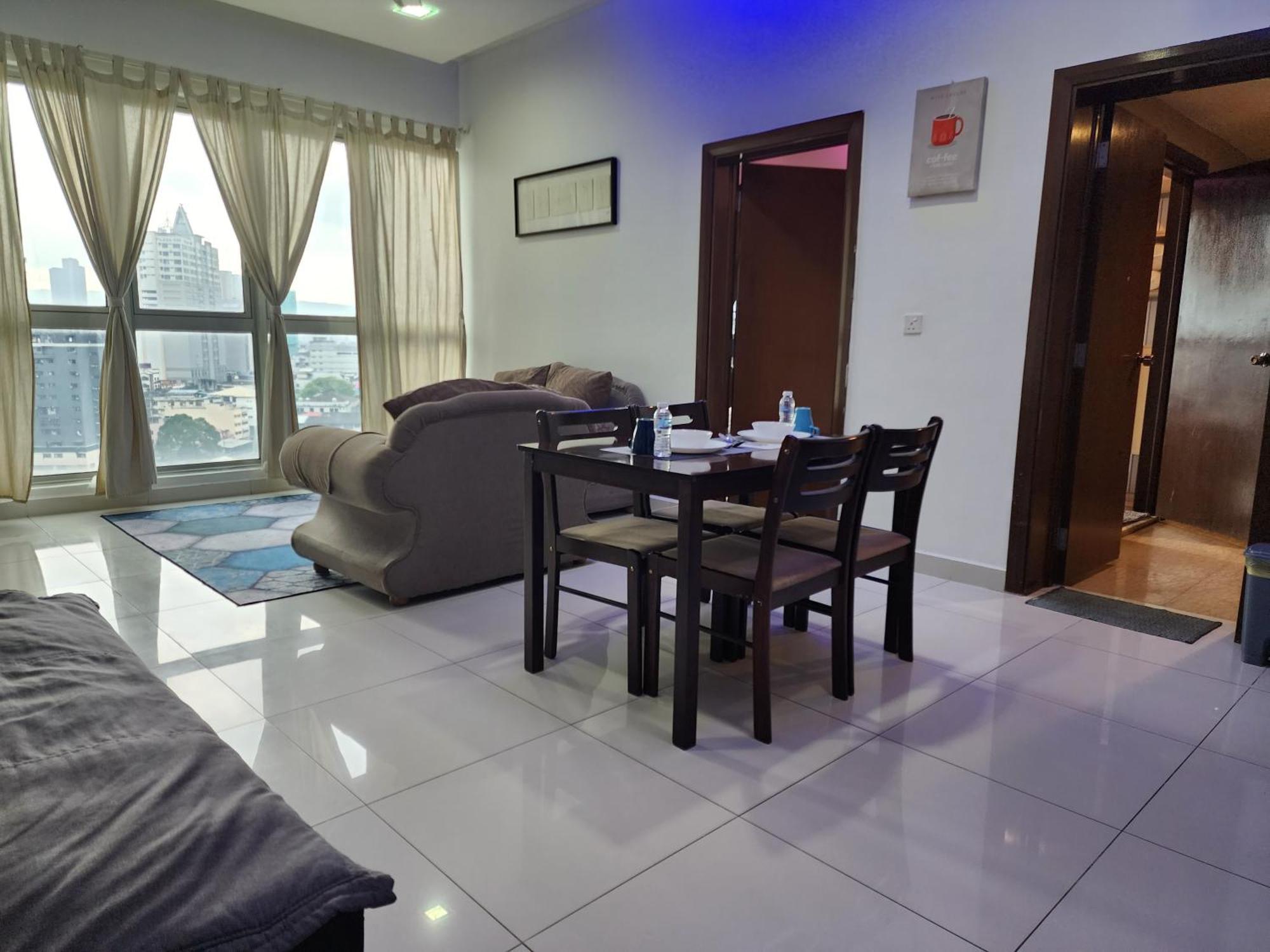 Apartment Regalia Comfort Klcc Skypool