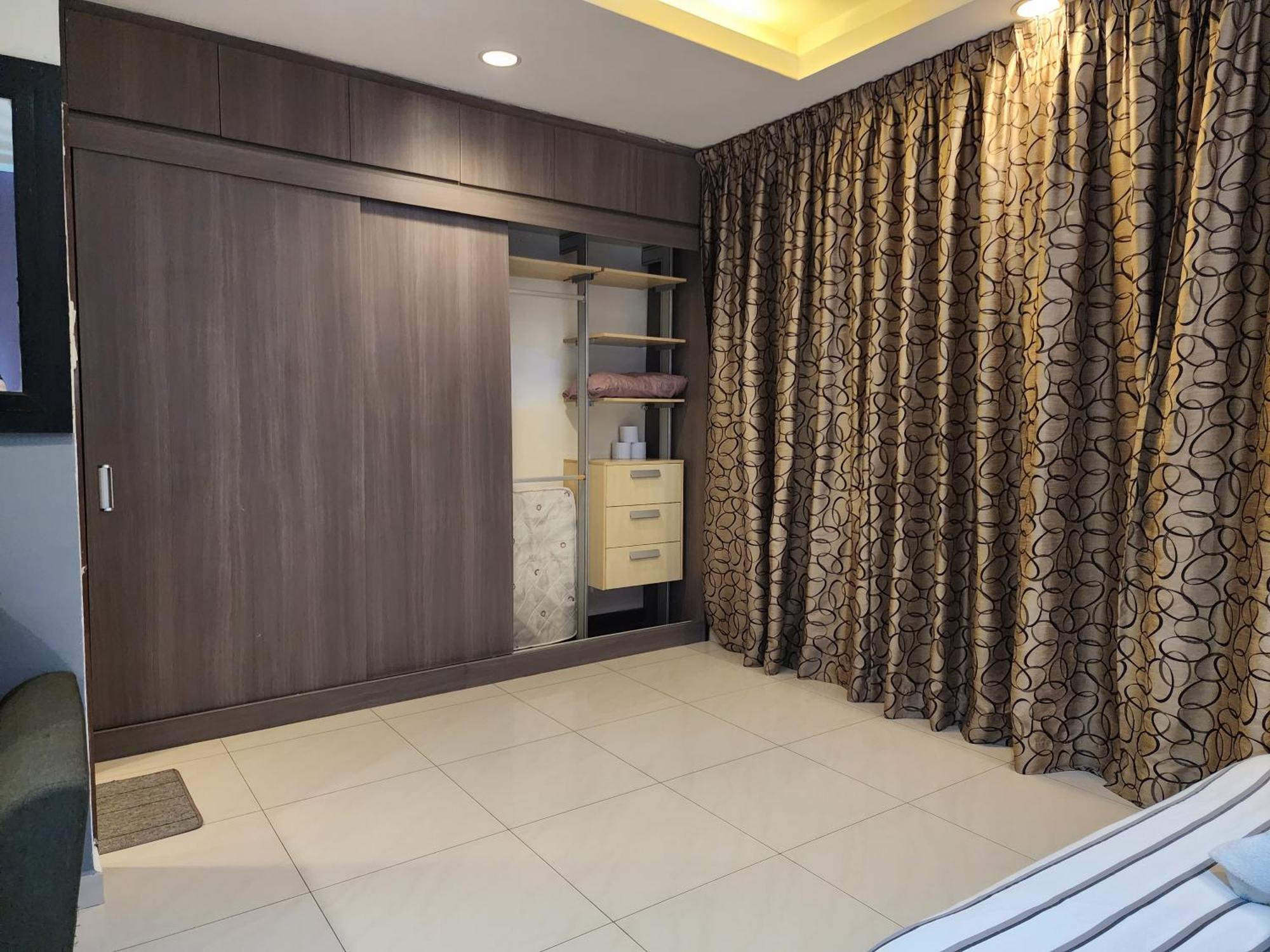 Apartment Regalia Comfort Klcc Skypool *
